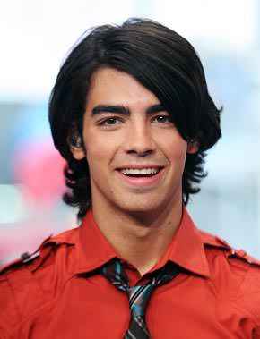 joe jonas smiling